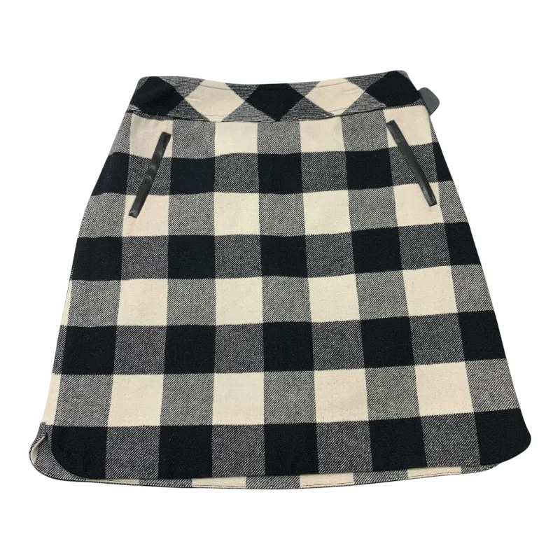 Skirt Mini & Short By Talbots In Black & White, Size: S