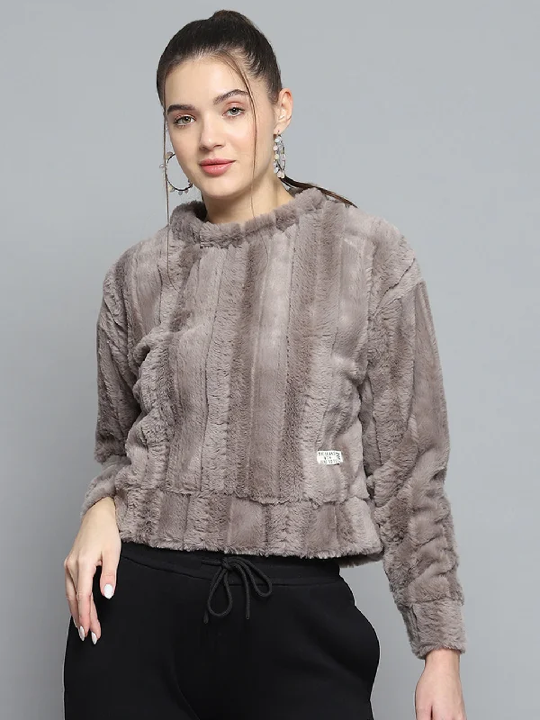 Women Grey Solid Round Neck Full Sleeve Sweatshirt