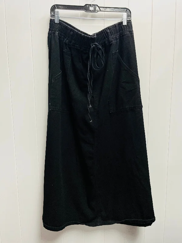 Skirt Maxi By Clothes Mentor In Black, Size: 3x